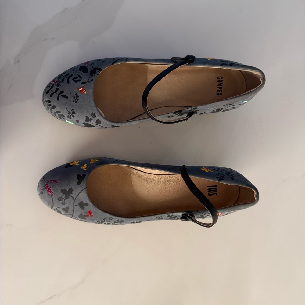 Floral Embroidered Camper Heels Size 39 - Picture 2 of 6